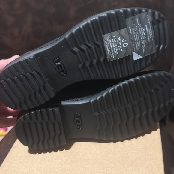 UGG Greda Waterproof Duck Boot: BLACK: NIB: SZ 6 - Picture 6 of 9